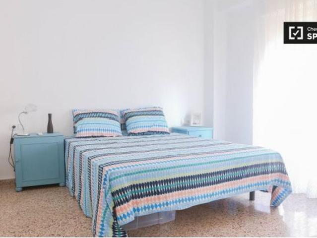 Piso en alquiler de 3 habitaciones en Cabanyal Canyamelar, Valencia