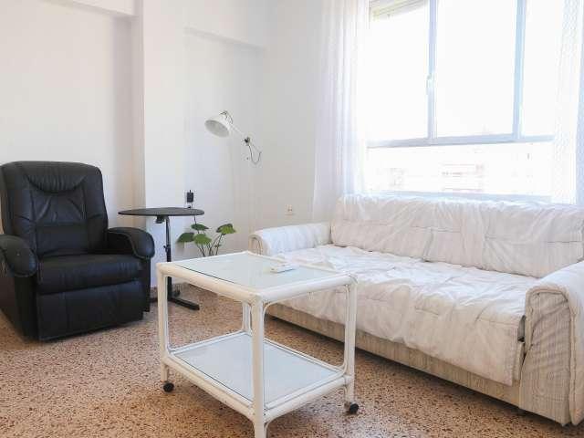 Piso en alquiler de 3 habitaciones en Cabanyal Canyamelar, Valencia