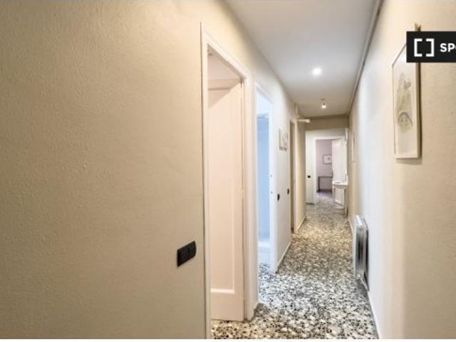Piso en alquiler de 3 habitaciones en El Baix Guinardó, solo profesionales, se admiten estudiantes