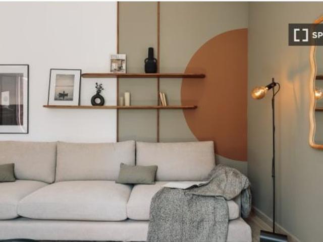 Piso en alquiler de 3 habitaciones en la Nova Esquerra de l' Eixample