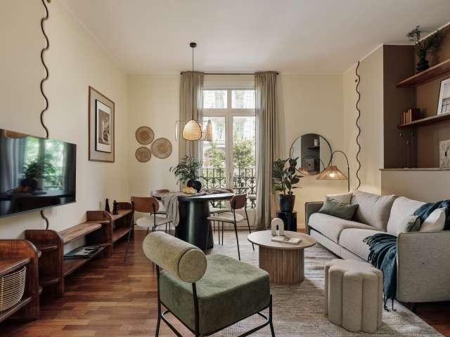 Piso en alquiler de 3 habitaciones en la Dreta de l'Eixample, Barcelona