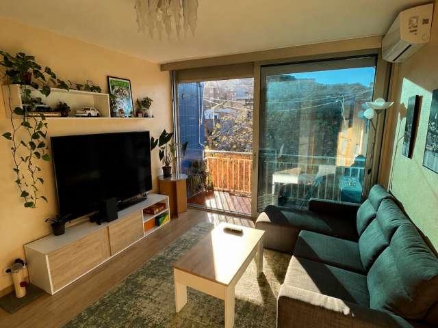 Piso en alquiler de 3 habitaciones en la Font d'en Fargues, Barcelona