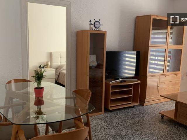 Piso de 3 habitaciones en alquiler en Pinedo, Valencia