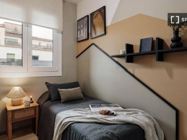 Piso en alquiler de 3 habitaciones en Sant Gervasi Galvany