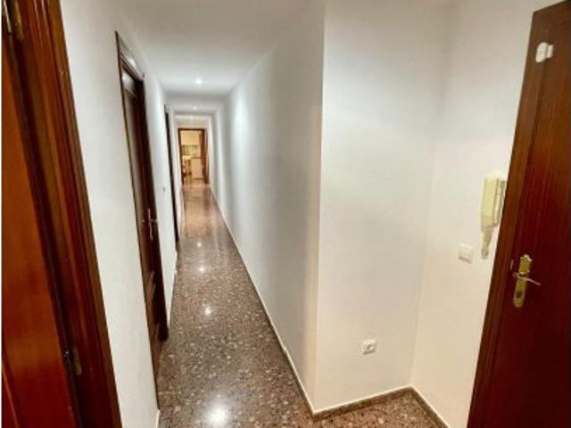 Piso en alquiler de 4 habitaciones en Alcoi, Alicante