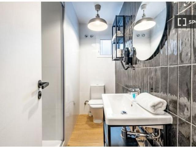 Piso en alquiler de 4 habitaciones en el Baix Guinardó