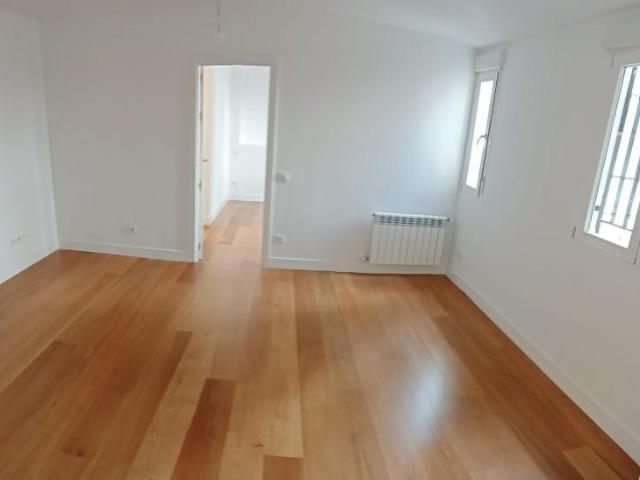 Piso en alquiler en Madrid, Centro Sol