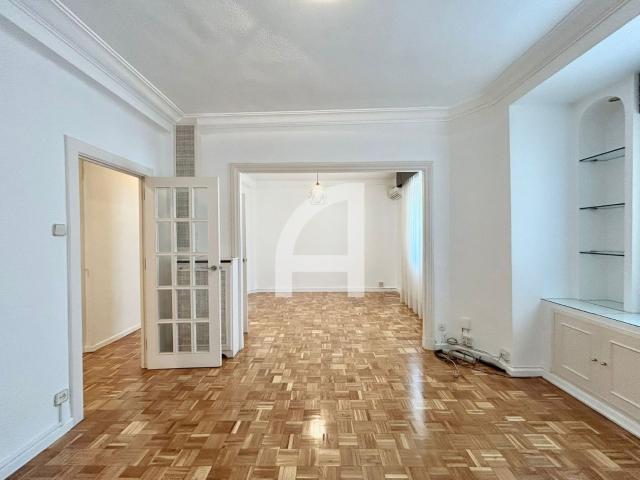 Piso en alquiler en Madrid Chamartín AMPLIA Y LUMINOSA VIVIENDA EN CHAMARTIR CERCA DE LA PLAZA DE PERÚ