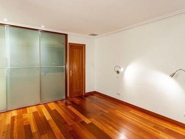Piso en Alquiler en Madrid de las Caderechas, Madrid