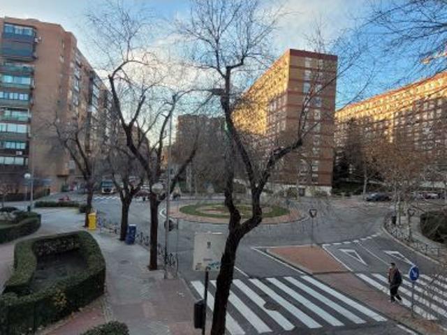 Piso en Alquiler en Madrid de las Caderechas, Madrid