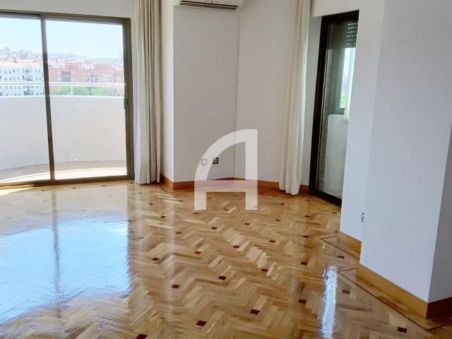 Piso en alquiler en Madrid Retiro OPORTUNIDAD UNICA PARA VIVIR EN UNA ZONA ESTRATÉGICA DE MADRID