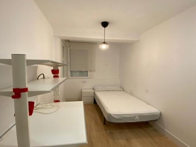 Piso en Alquiler en Málaga del Fresno, Málaga