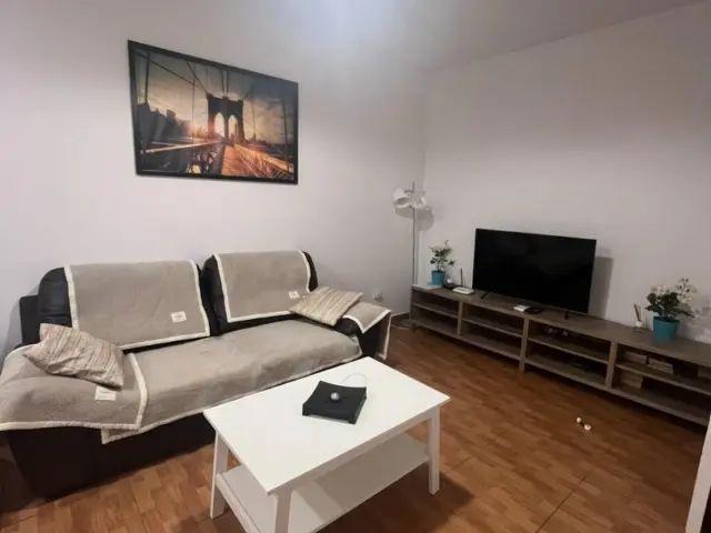 Piso en alquiler en Mesa y López
