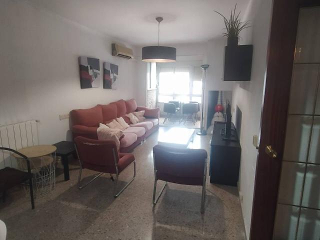 Piso en alquiler en Mestalla 46010
