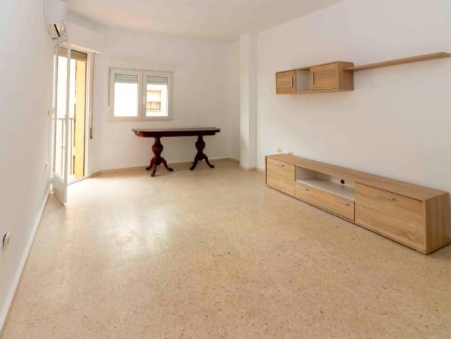 Piso en alquiler en Montijo, Extremadura