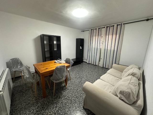 Piso en Alquiler en Montilivi