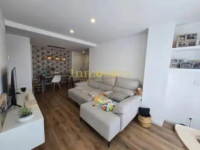 Piso en alquiler en Mos