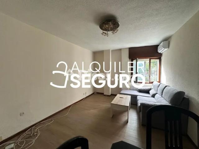 Piso en alquiler en Moratalaz