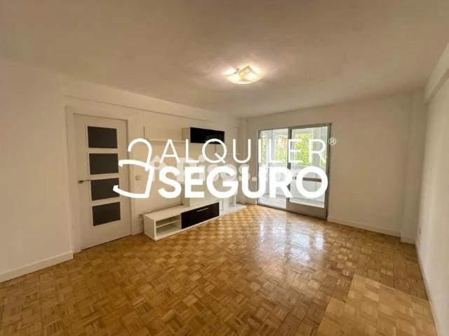 Piso en alquiler en Moratalaz
