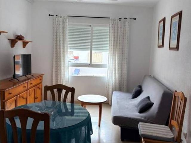 Piso en Alquiler en Motril