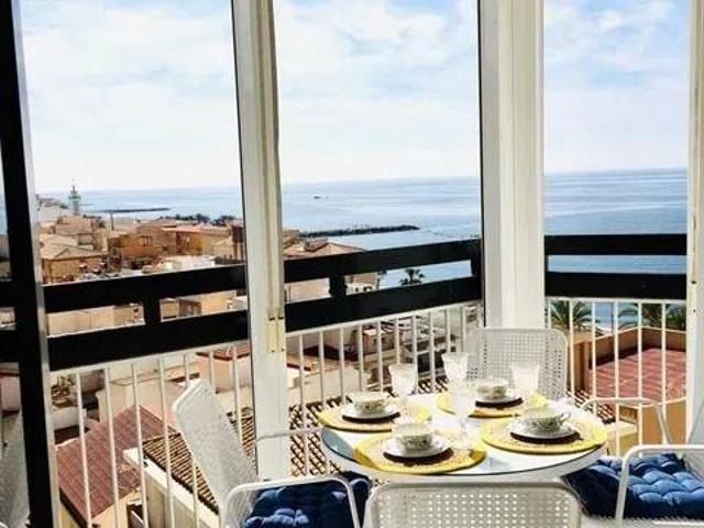 Piso en Alquiler en Motril