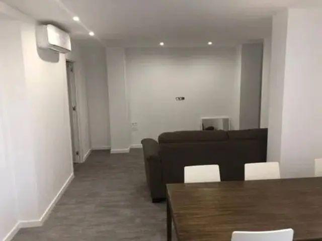 Piso en alquiler en Núcleo Urbano