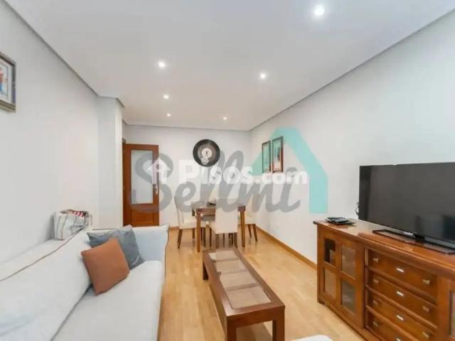 Piso en alquiler en Nueva Huca