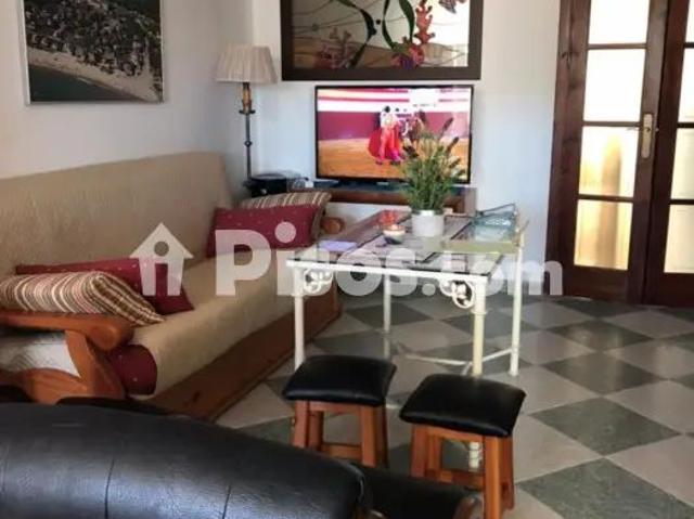 Piso en alquiler en Nuevo Portil