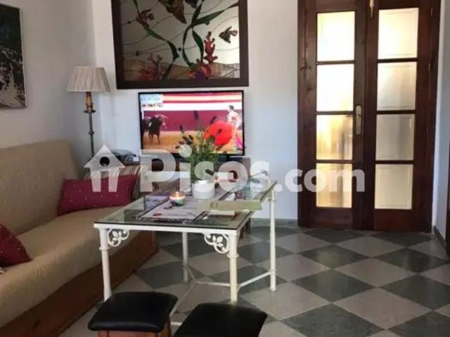 Piso en alquiler en Nuevo Portil
