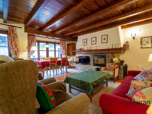 Piso en alquiler en Naut Aran, de 100 m² 3 habitaciones por 18.000