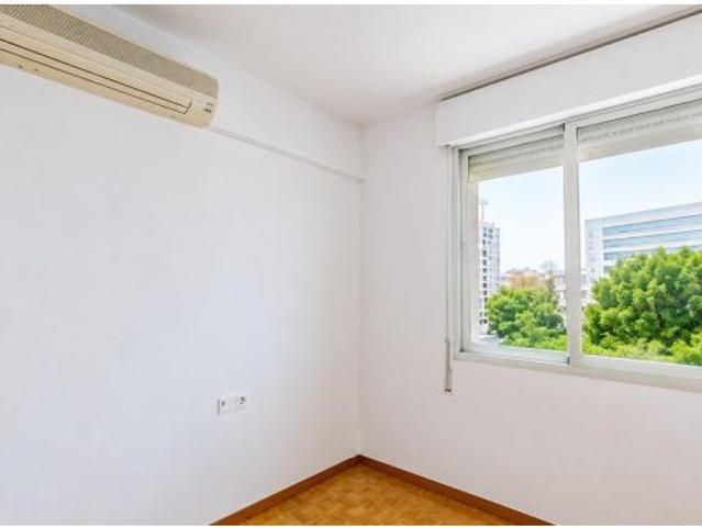 Piso en alquiler en Nervión