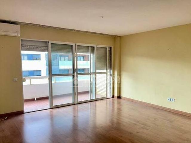 Piso en alquiler en Nervión