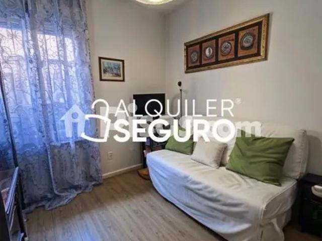 Piso en alquiler en Noreste