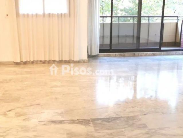 Piso en alquiler en Noreña Arroyo del Moro