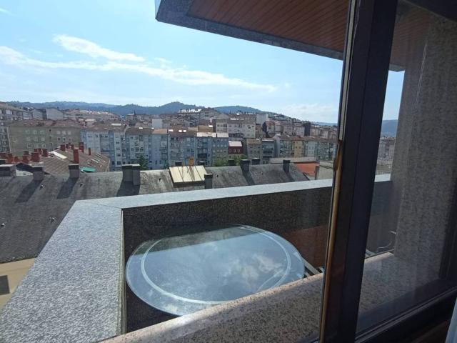 Piso en Alquiler en Ourense