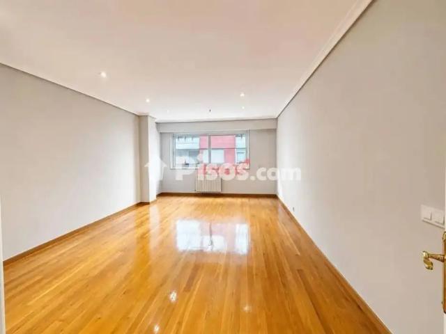 Piso en alquiler en Ourense Capital