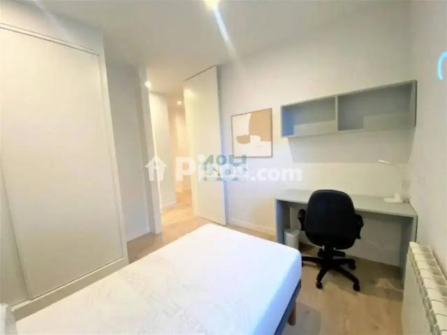 Piso en alquiler en Ourense Capital