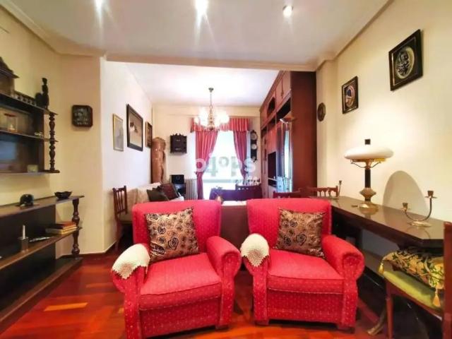 Piso en alquiler en Ourense Capital