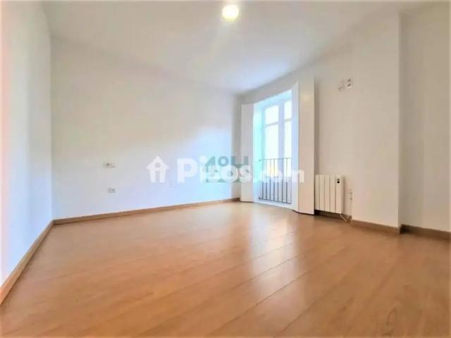 Piso en alquiler en Ourense Capital