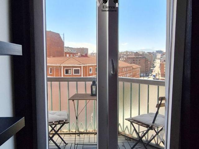 Piso en Alquiler en Oviedo