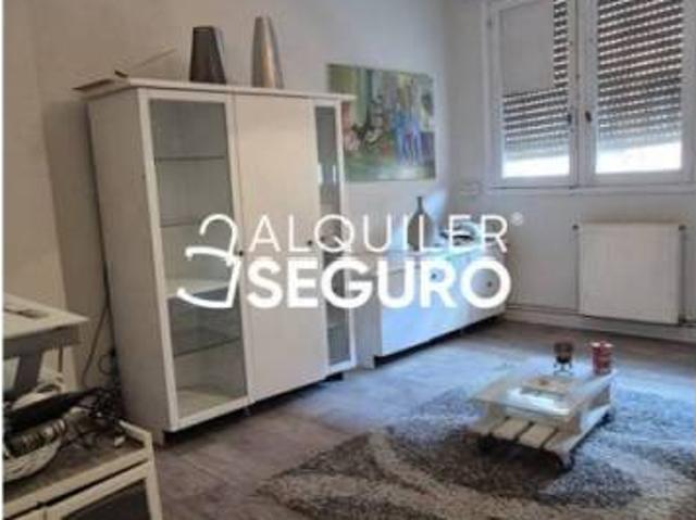 Piso en Alquiler en Oviedo