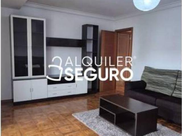 Piso en Alquiler en Oviedo