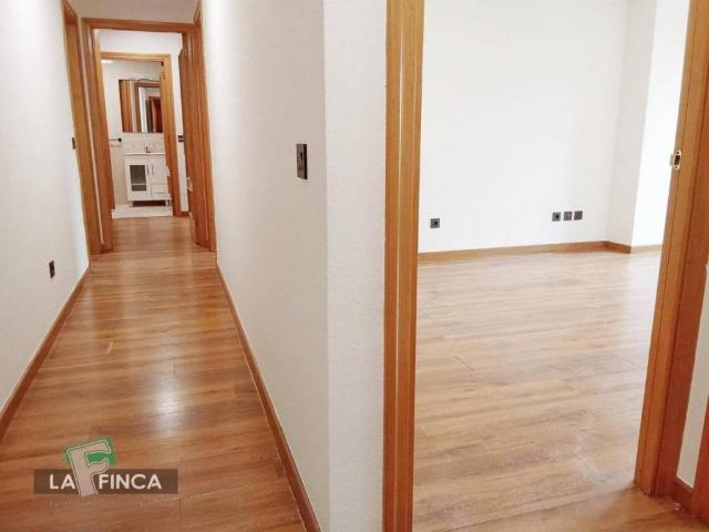 Piso en Alquiler en Oviedo