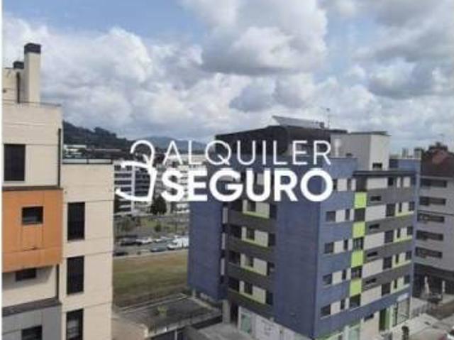 Piso en Alquiler en Oviedo