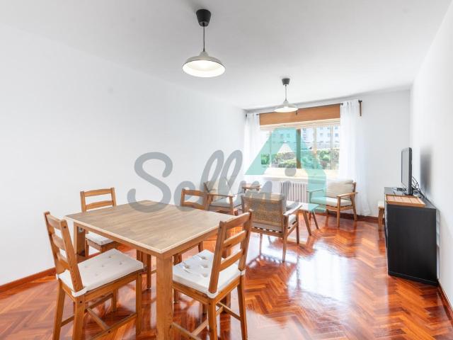 Piso en alquiler en Oviedo de 85m2 REF:70182