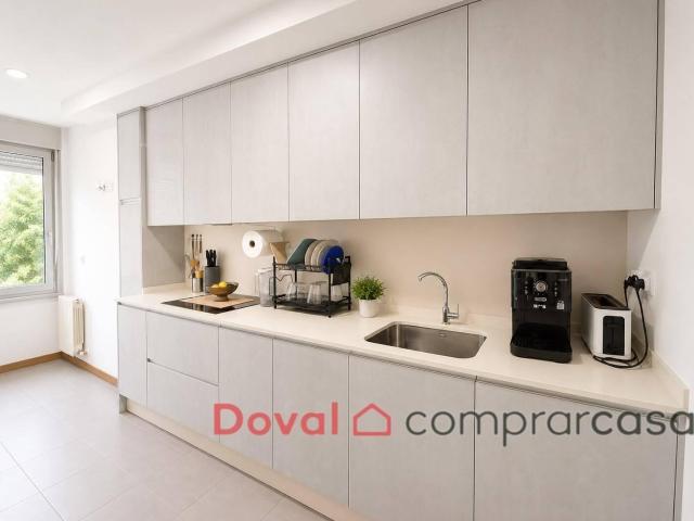 PISO EN ALQUILER EN O PORRIÑO – AMPLIO, LUMINOSO Y CON GARAJE Y TRASTERO
