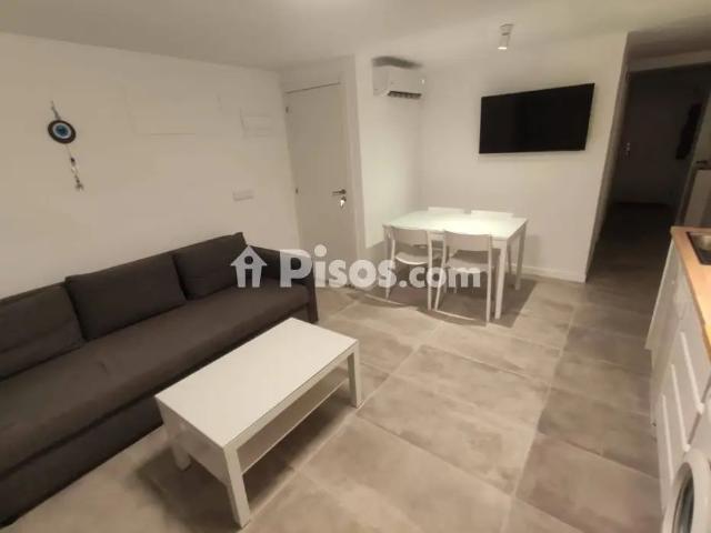 Piso en alquiler en Oliva Nova