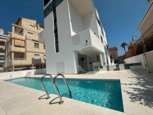 Piso en Alquiler en Oliva
