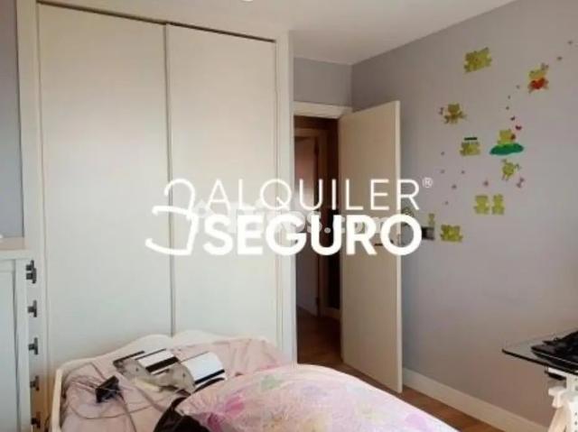 Piso en alquiler en Os Mallos