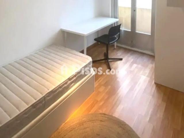 Piso en alquiler en Os Mallos A Falperra
